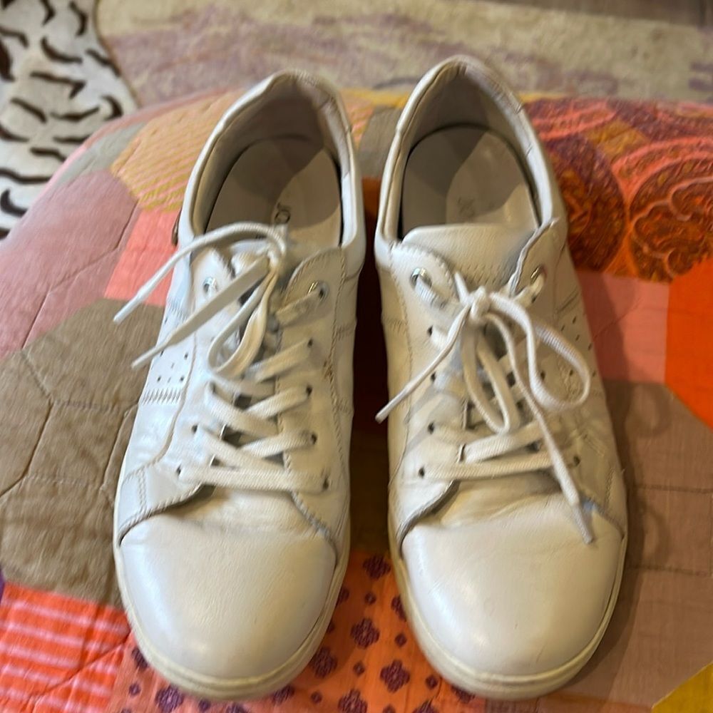 Josef Seibel leather white sneakers